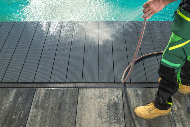 Best Commercial Building Pressure Washing  in Renova, MS